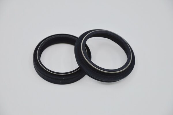 SKF Seals Kit (oil - dust) Showa 43mm - Black