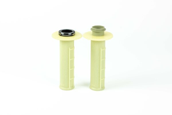 Renthal MX R-Works Lock-On Grips Kevlar Half Waffle